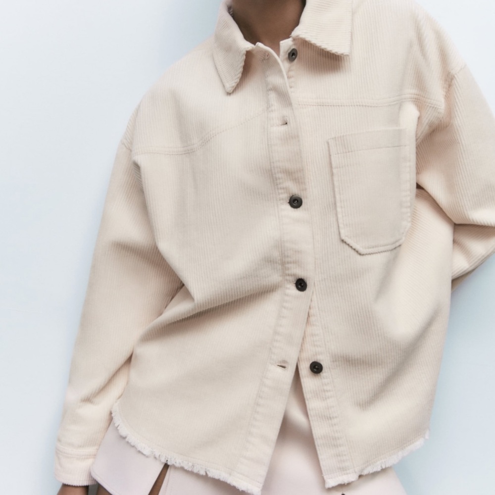 Zara - Short Corduroy Overshirt with Pocket - Medium